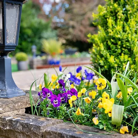 Finest Retreats - Kilburn Hall * Thirsk